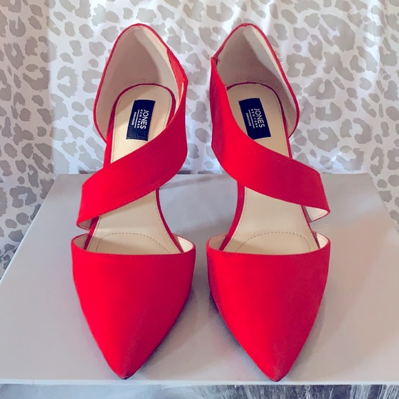 Jones New York Signature Beautiful Red Heels - Picture 4 of 7